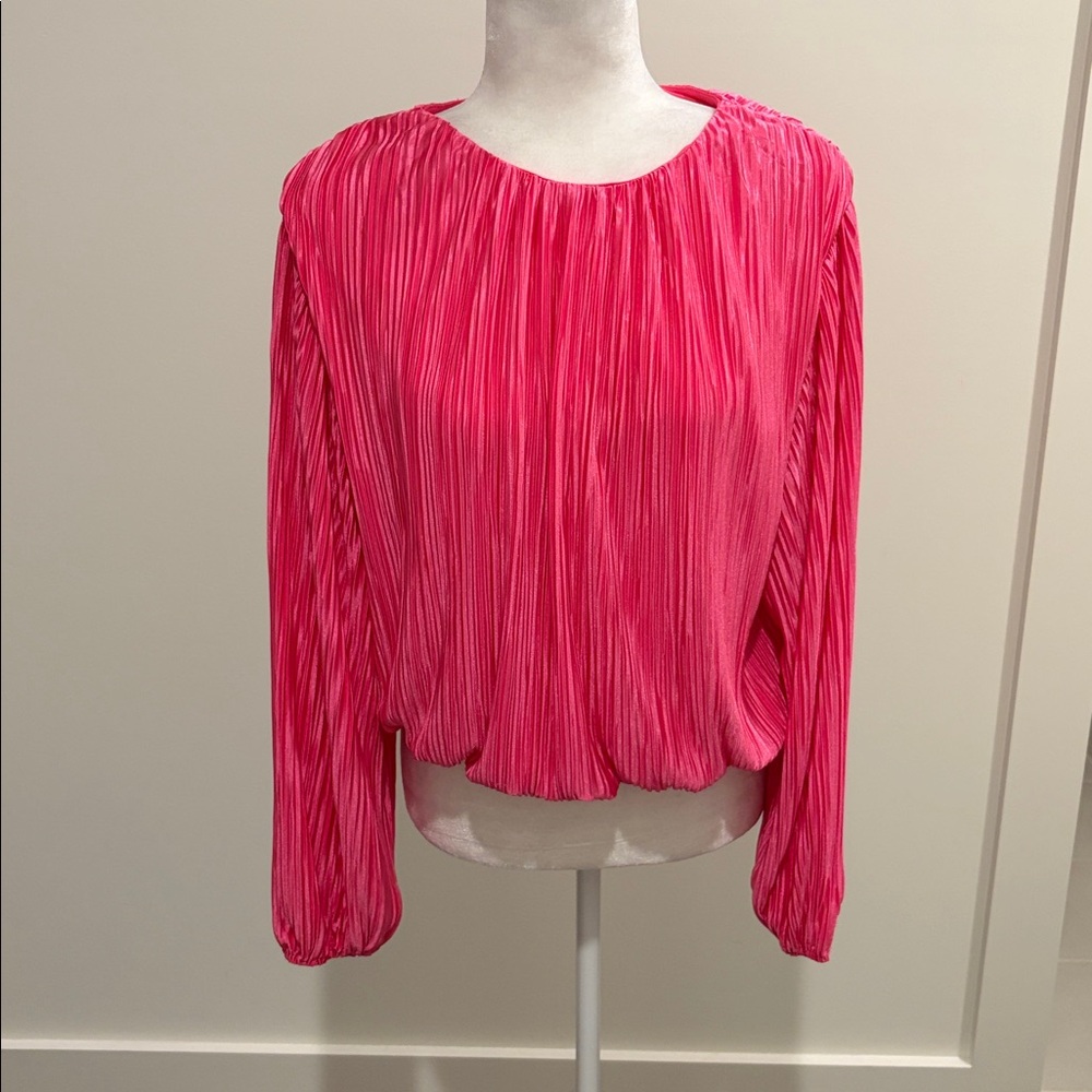 New With Tags Avara Hot Pink Flying Tomato Top Sz M - Picture 3 of 11
